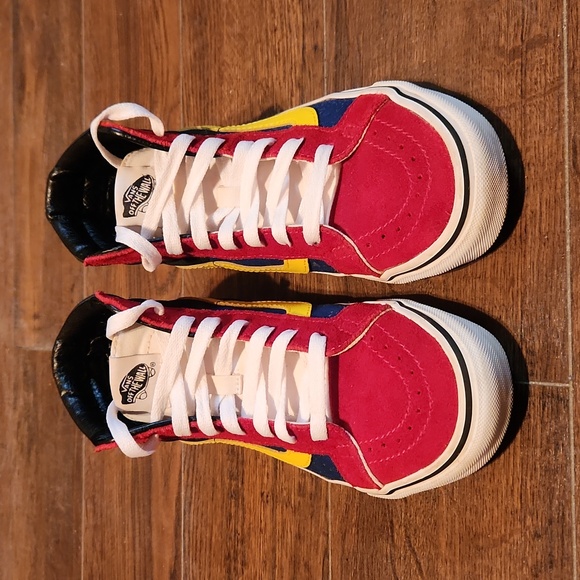 Women Vans - Picture 2 of 13